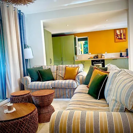 La Parenthese * Sarlat-la-Caneda