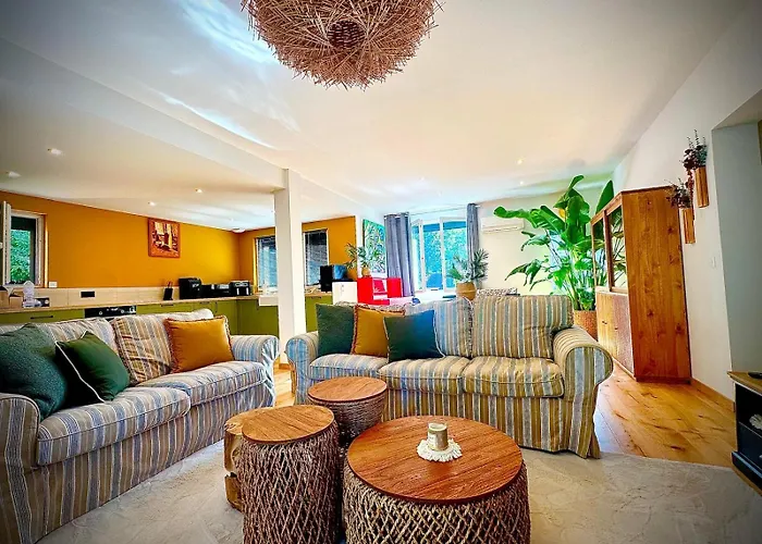 Дом отдыха La Parenthese Сарла-ла-Канеда